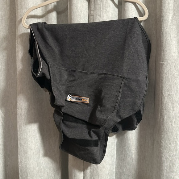 ThunderShirt Dog Anxiety Jacket - Gray - Size Large 🐶🐾 - Picture 5 of 6